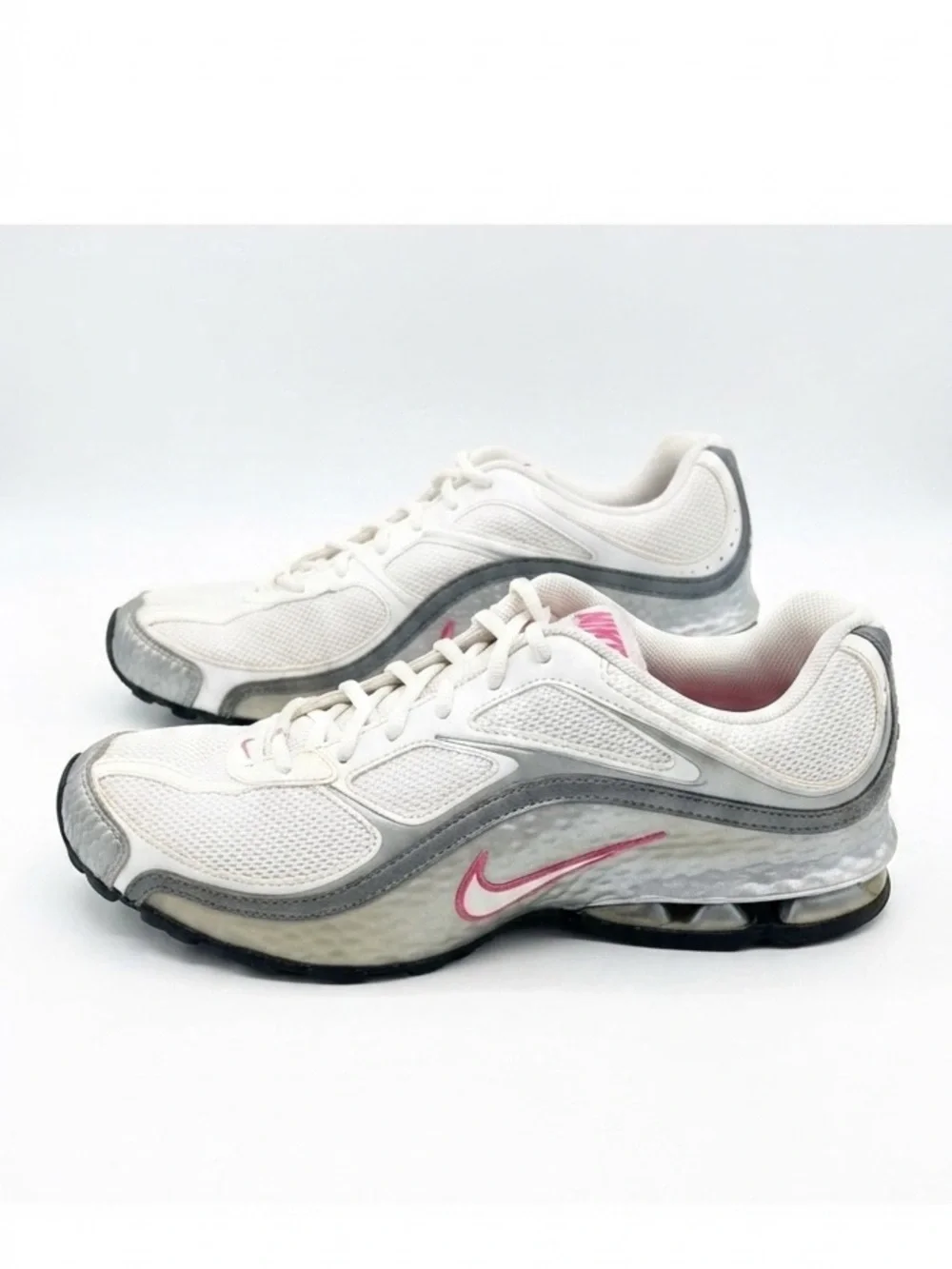 Nike REAX Run 5 Women’s Running Sneakers Shoes -White, Metallic Silver